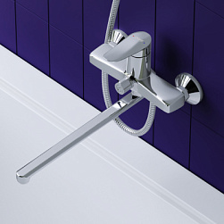 Смеситель для ванны и душа Dorff Ultra D5095000 длинный излив, душевая лейка, душевой шланг 1500, хром